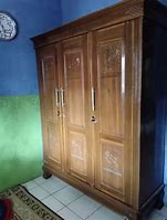 Gambar Lemari 3 Pintu Kayu Jati